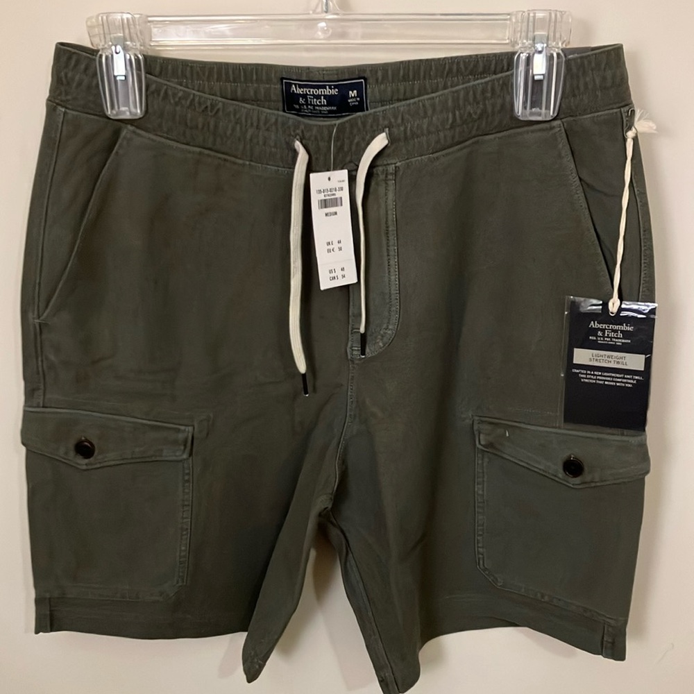 Abercrombie and Fitch new with tags heavenly soft stretch twill olive Med…